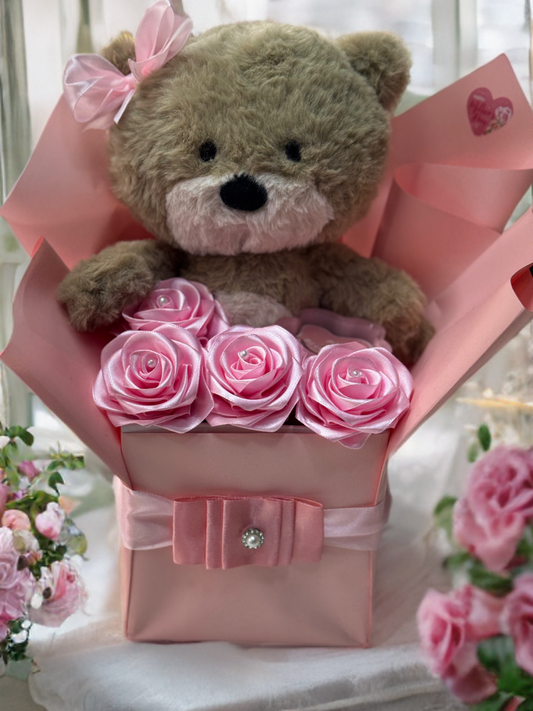 Blush Teddy Rose Gift Bouquet 🧸🌸