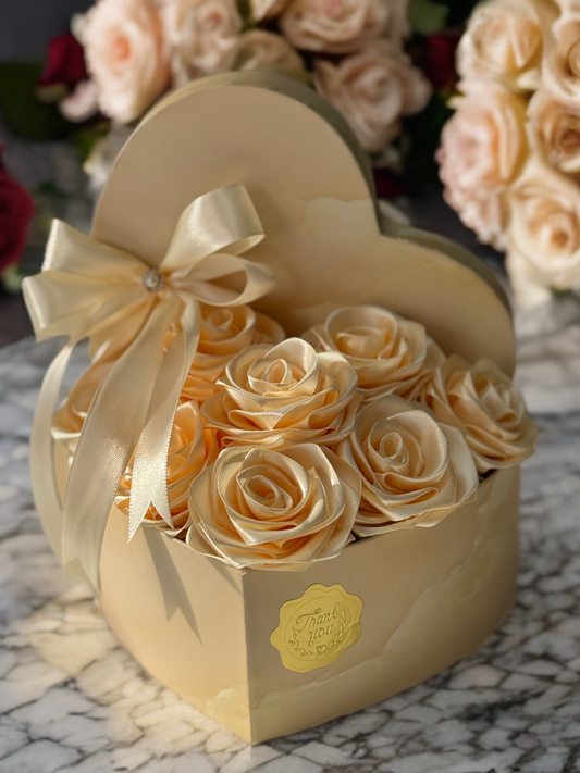 Elegant Cream Rose Heart