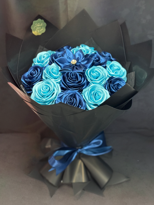 Midnight Ocean Rose Bouquet